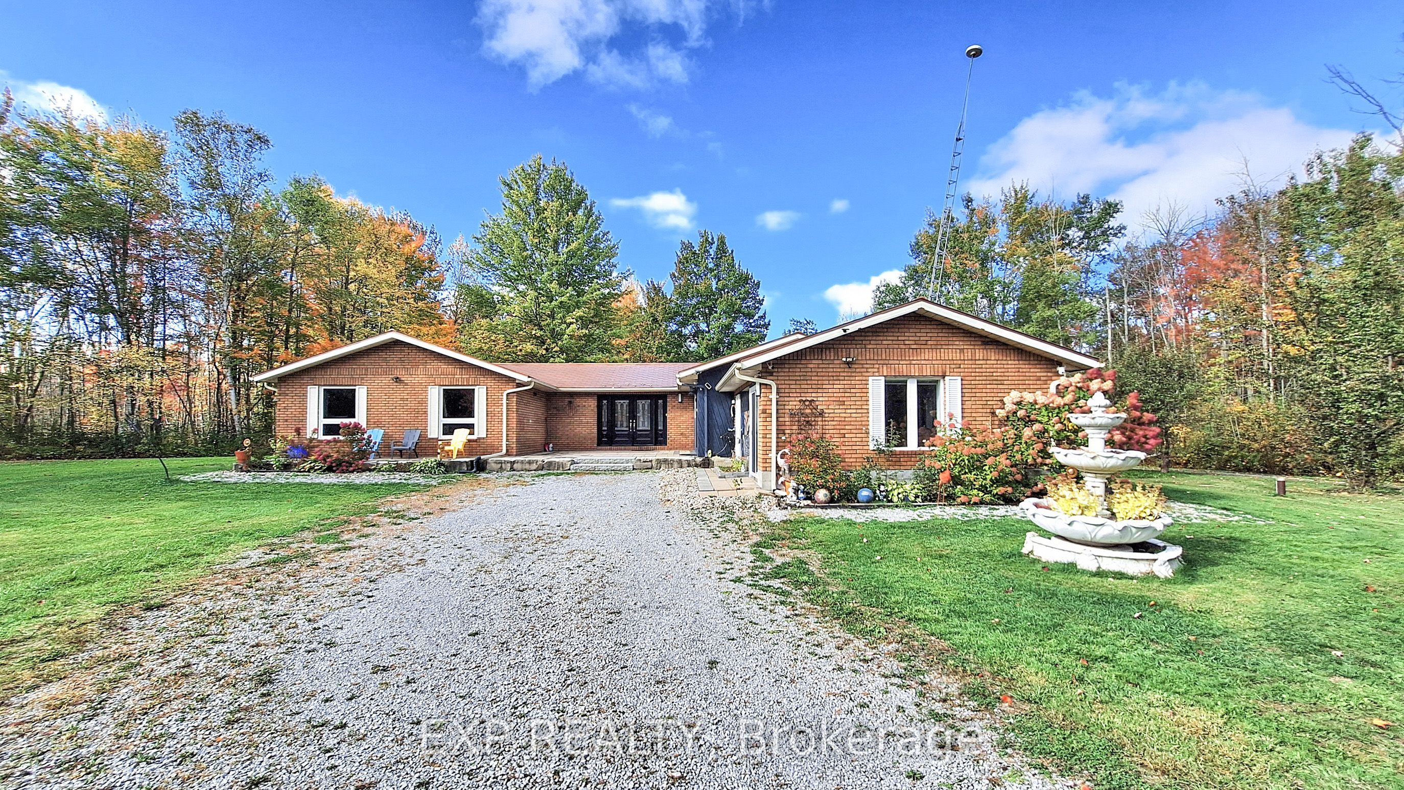 Residential in Georgina 3