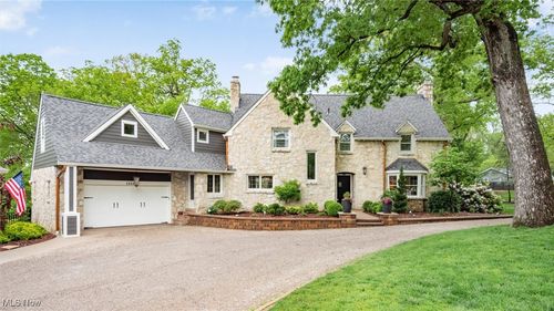 1251 Marwood Dr, Zanesville, OH, 43701-2829 | Card Image