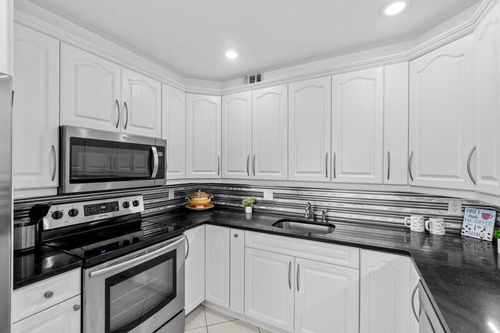 4013 Yarmouth A, Boca Raton, FL, 33434-4548 | Card Image