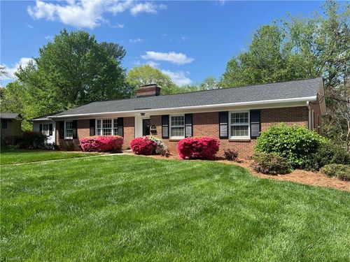 840 Camelot Court, Winston-Salem, NC, 27106 | Card Image