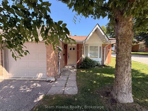 72-696 King St, Midland, ON, L4R5B7 | Card Image