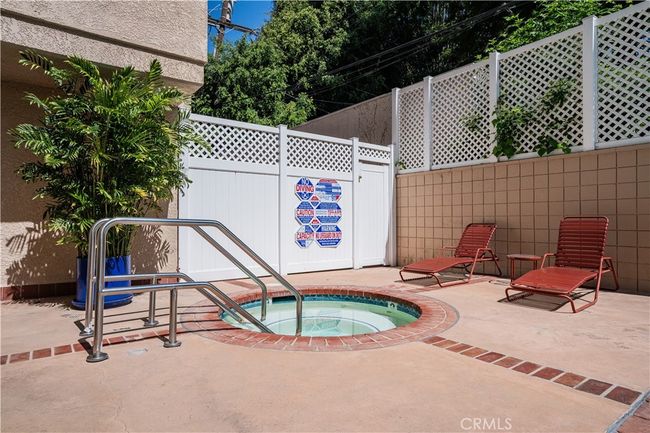 APT-301 - 1432 Camden Ave, Condo with 3 bedrooms, 3 bathrooms and 2 parking in LOS ANGELES CA | Image 18