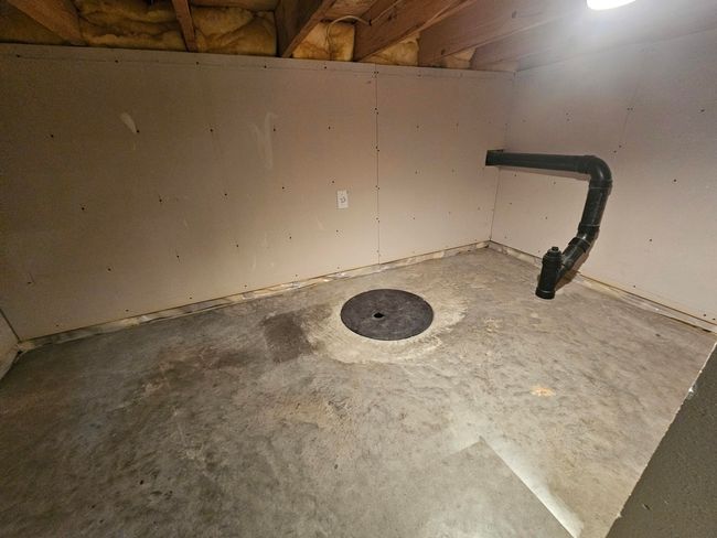 Crawl Space | Image 41