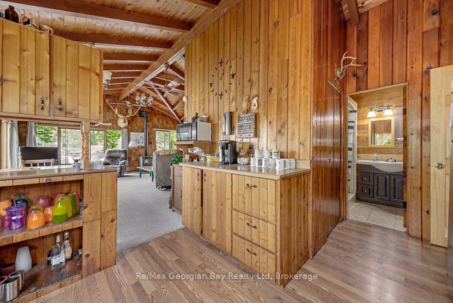 15SR405 Severn River Shore, House other with 4 bedrooms, 2 bathrooms and null parking in Coldwater ON | Image 23