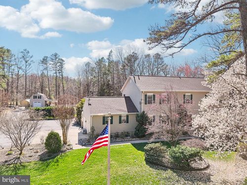 6 Meirs Rd, Cream Ridge, NJ, 08514-1903 | Card Image