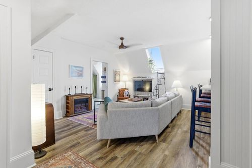 5-2541 Garfield Avenue, Minneapolis, MN, 55405 | Card Image