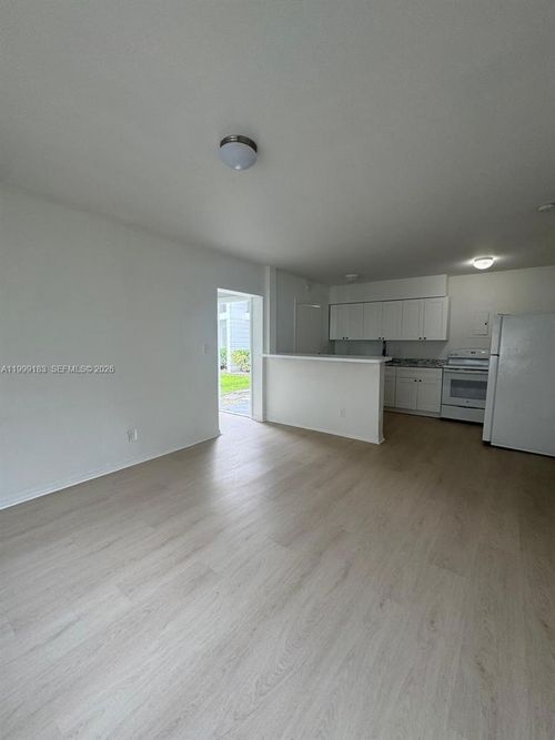 apt-6-680 Ne 88th Ter, Miami Shores, FL, 33138-3414 | Card Image