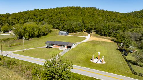 6777 E Highway 92, Monticello, KY, 42633-8778 | Card Image