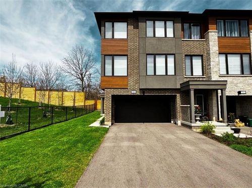 66 Windtree Way, Georgetown, ON, L7G0P6 | Card Image