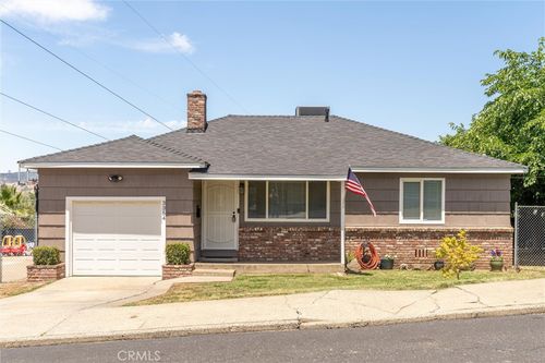 3364 Ashley Ave, Oroville, CA, 95966-5208 | Card Image
