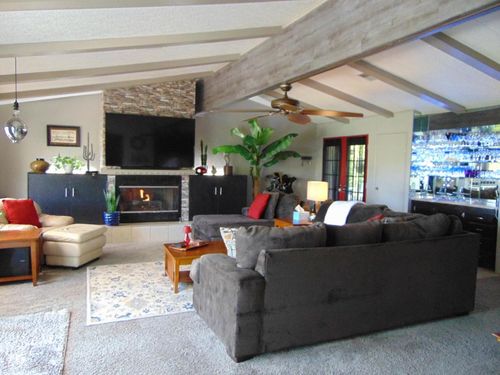 spc-122-73450 Country Club Dr, Palm Desert, CA, 92260-8607 | Card Image