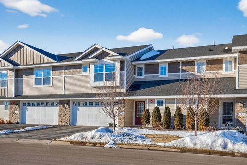 2131 Bay Dr, Lino Lakes, MN, 55038-4690 | Card Image