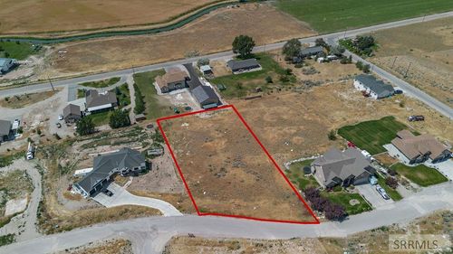 5955 N Alma Dr, Idaho Falls, ID, 83401-6502 | Card Image