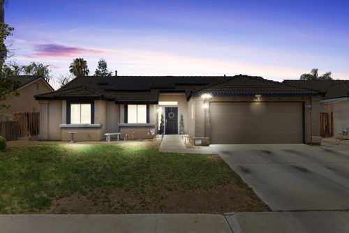 451 Janay Ct, Coalinga, CA, 93210-3251 | Card Image