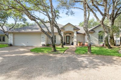 404 Champions Drive, House other with 3 bedrooms, 2 bathrooms and null parking in Rockport TX | Image 1