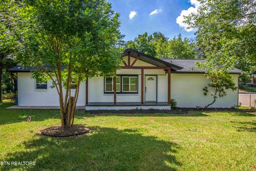 4918 Lonas Dr, Knoxville, TN, 37909-2855 | Card Image
