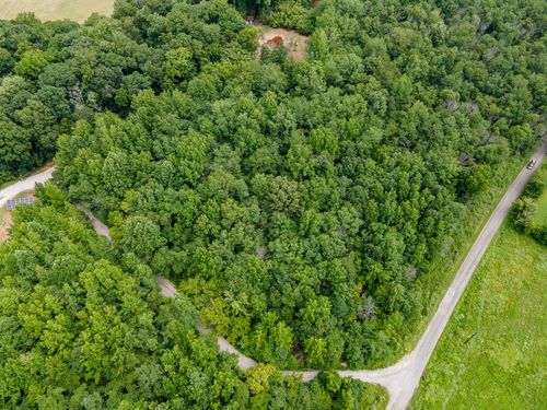 1300 Narrows Of The Harpeth Rd, Kingston Springs, TN, 37082-9273 | Card Image