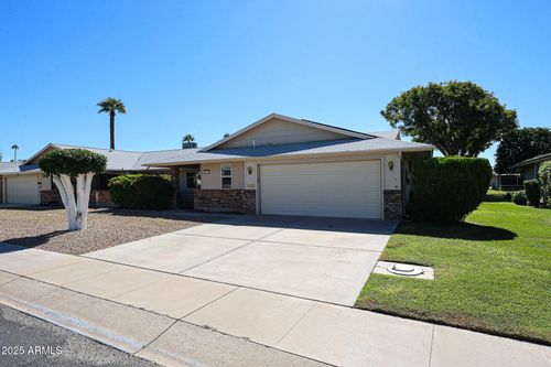 10410 W Saratoga Cir, Sun City, AZ, 85351-2211 | Card Image
