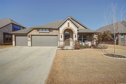 1916 Nightfall Dr, Alvarado, TX, 76009-3440 | Card Image