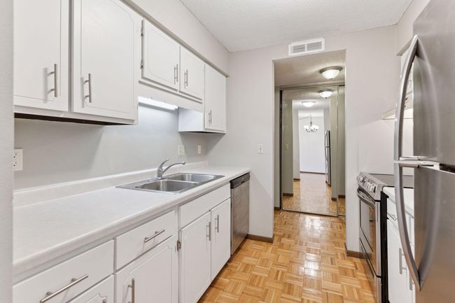 UNIT-231 - 450 Ford Rd, Condo with 1 bedrooms, 1 bathrooms and null parking in Saint Louis Park MN | Image 15