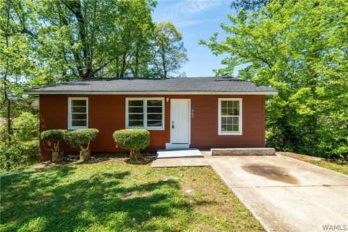 240 Short 24th Ave E, Tuscaloosa, AL, 35404-2440 | Card Image