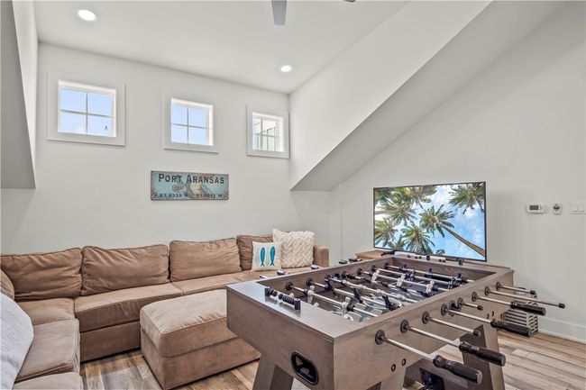 288 Hide Away Dr, House other with 5 bedrooms, 6 bathrooms and 2 parking in Port Aransas TX | Image 23