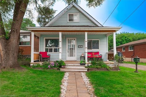 717 Knox Ave, Hamilton, ON, L8H6K7 | Card Image
