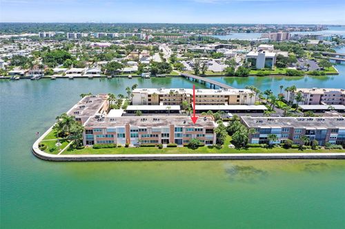 345-7560 Bay Island Dr S, SOUTH PASADENA, FL, 33707-4540 | Card Image