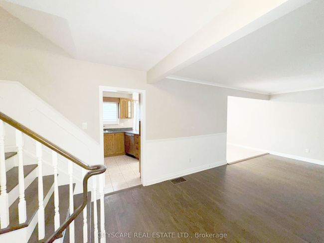 271 Cheltenham Rd, House other with 3 bedrooms, 1 bathrooms and 3 parking in Burlington ON | Image 9