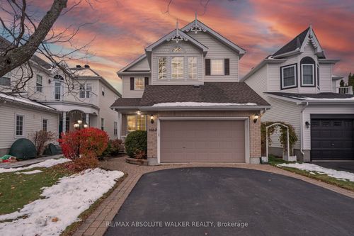 {{alt}} | Card Image