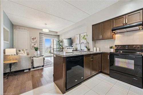 333-1077 Gordon St, Guelph, ON, N1G0E3 | Card Image