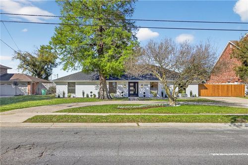 1100 Transcontinental Dr, Metairie, LA, 70001-3149 | Card Image