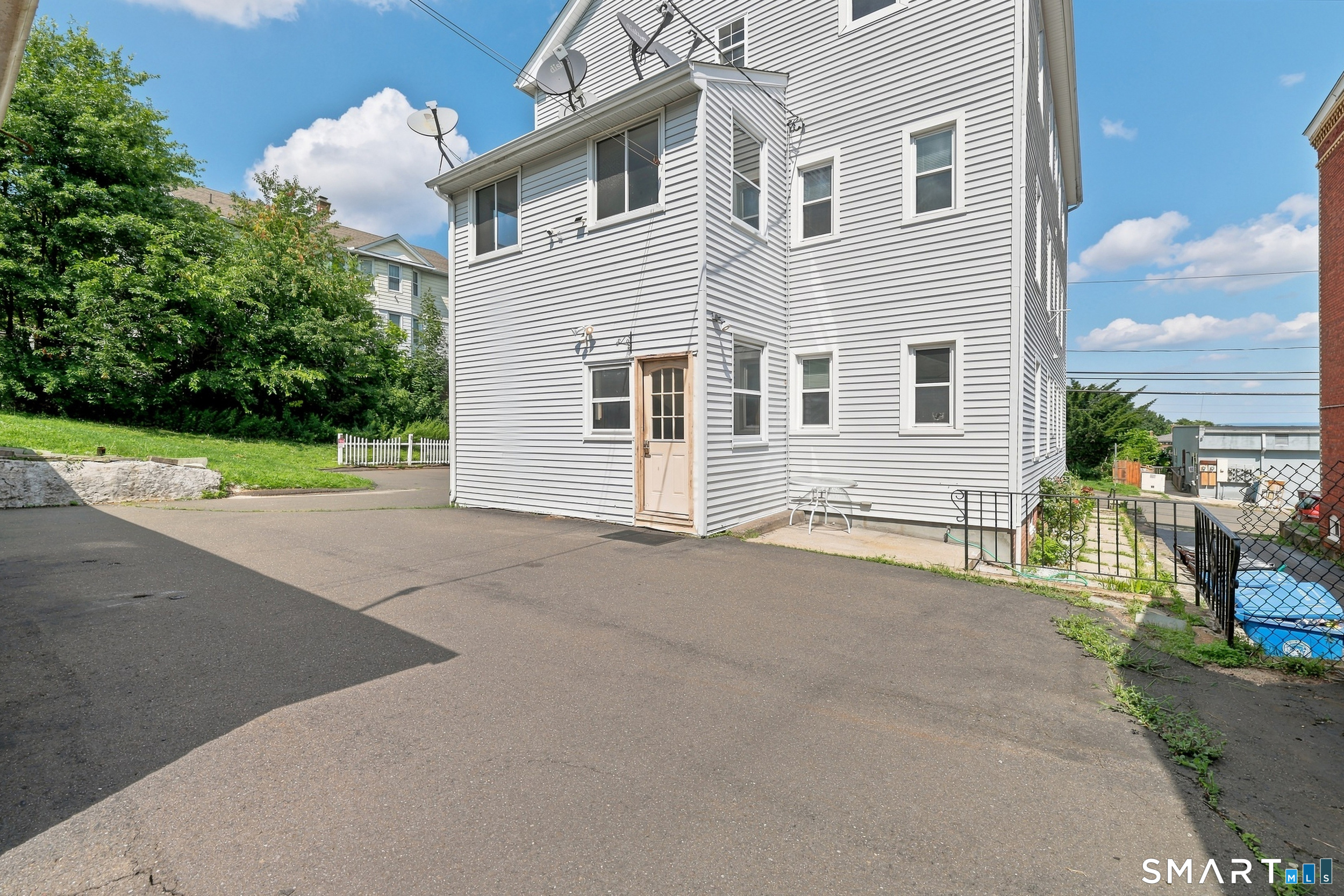 Residential Lease in New Britain 4