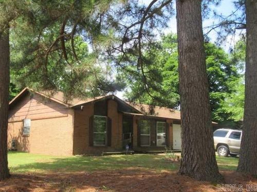 4 Brookway Lane, North Little Rock, AR, 72120 | Card Image
