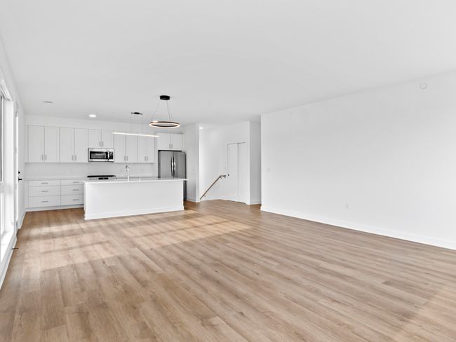 4163 E Hemlock Dr, Condo with 3 bedrooms, 2 bathrooms and null parking in Oak Creek WI | Image 7