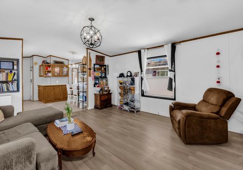 5850 177th St W, Farmington, MN, 55024-9426 | Card Image