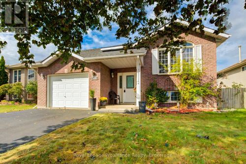 120 Raglan St, Brighton, ON, K0K1H0 | Card Image