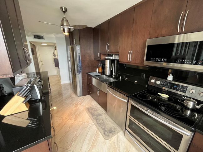 APT-2C - 4280 Galt Ocean Dr, Condo with 2 bedrooms, 2 bathrooms and null parking in Fort Lauderdale FL | Image 11