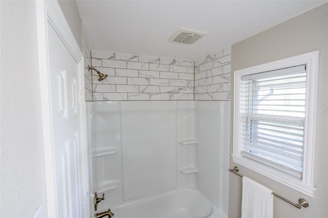 1005 Smirl Dr, House other with 4 bedrooms, 2 bathrooms and null parking in Heath TX | Image 23