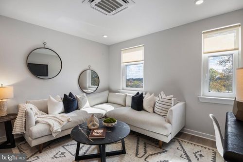 unit-b320-3449 Scotts Ln, PHILADELPHIA, PA, 19129-1855 | Card Image