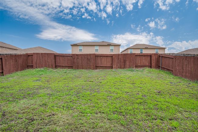 View of yard | Image 24