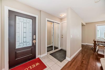 160 Sandringham Close Nw, House other with 5 bedrooms, 2 bathrooms and 4 parking in Calgary AB | Image 3