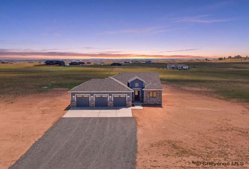 4711 Blue Ridge Mountain Rd, Cheyenne, WY, 82009-1642 | Card Image