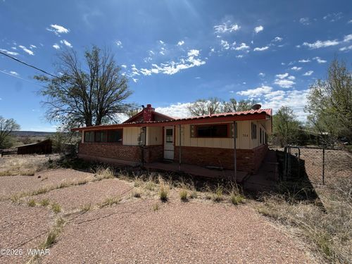704 S Voigt St, Springerville, AZ, 85938-5329 | Card Image