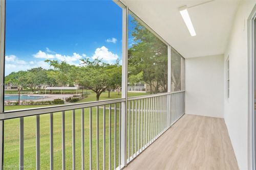 apt-210l-200 Sw 132nd Way, Pembroke Pines, FL, 33027-1675 | Card Image