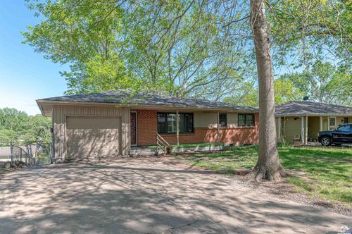 814 Crawford Drive, Lawrence, KS, 66049 | Card Image