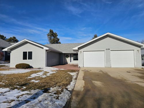 228 Trail Ridge Road, Brookings, SD, 57006 | Card Image