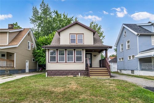 12801 Christine Ave, Garfield Heights, OH, 44105-7033 | Card Image