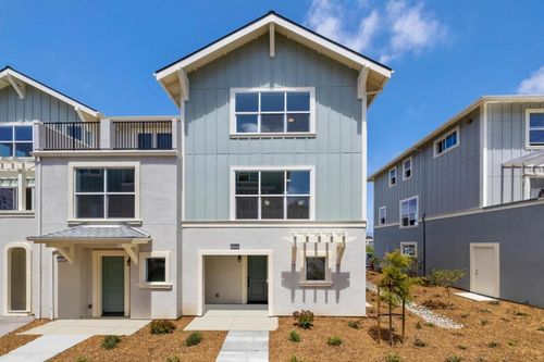 130 Skyline Vista Way, Watsonville, CA, 95076 | Card Image