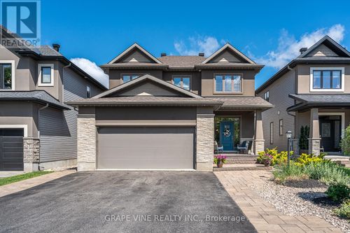 523 Adamson Crescent, Ottawa, ON, K2S0S7 | Card Image